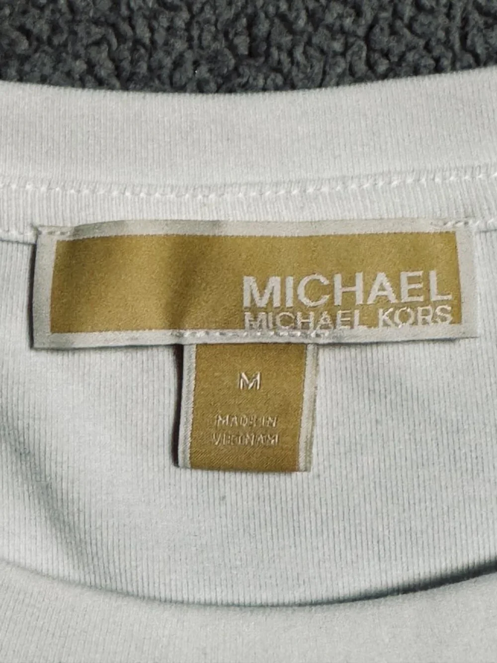 MICHAEL Michael Kors White Grommet Lace-Up Shoulder Tee Size M